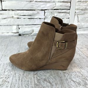 anne klein admina wedge bootie